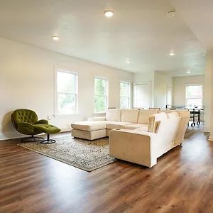 Kc Urban Loft Apartment *