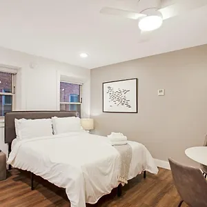 Frontdesk Midtown Studio Apt Near Kc Nightlife *