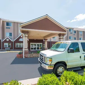 Microtel & By Wyndham Kansas Airport Hotel 2*