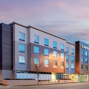 La Quinta & By Wyndham Kansas Beacon Hill 3*