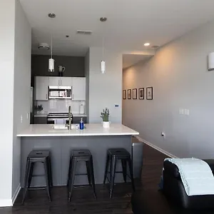 Apartment Downtown Kansas Apt - The Amenities