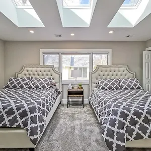펜션 Stunning Plaza Home-location Unbeatable-new Remodel