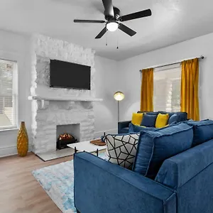 Apartment Modern Hyde Park Hydeout Kansas City