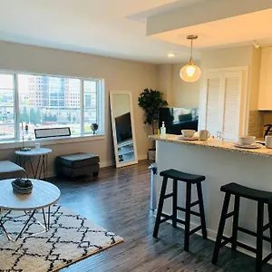 One Bedroom Plaza Condo Free Parking Free Wifi Amazing View