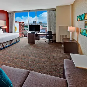 By Marriott Kansas Downtown/convention Center Kansas City